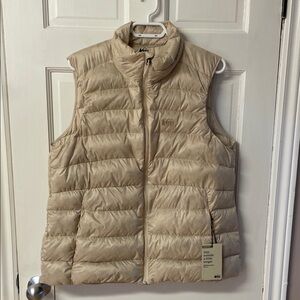 REI Co-op beige lightweight down filled vest NWT women’s size 1X